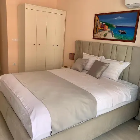 Valencia Gardens Deluxe