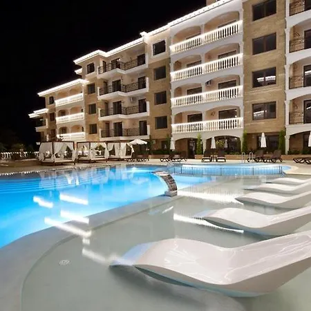Valencia Gardens Deluxe Апартамент *