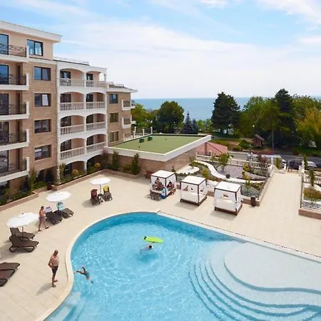 Valencia Gardens Deluxe Апартаменты Несебр