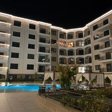 Valencia Gardens Deluxe Apartament Nesebyr