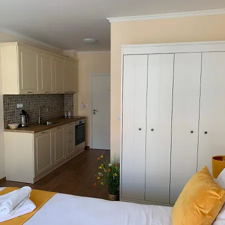 Valencia Gardens Deluxe Апартаменты